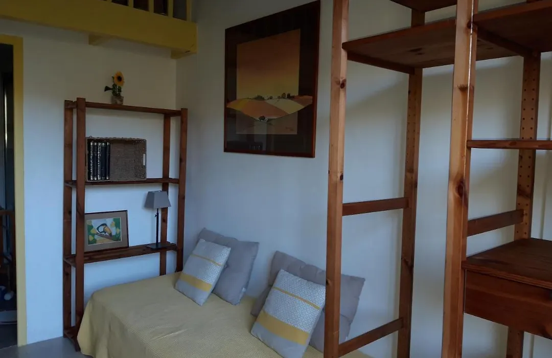 Chambres d'Hôtes Aux Tournesols-1